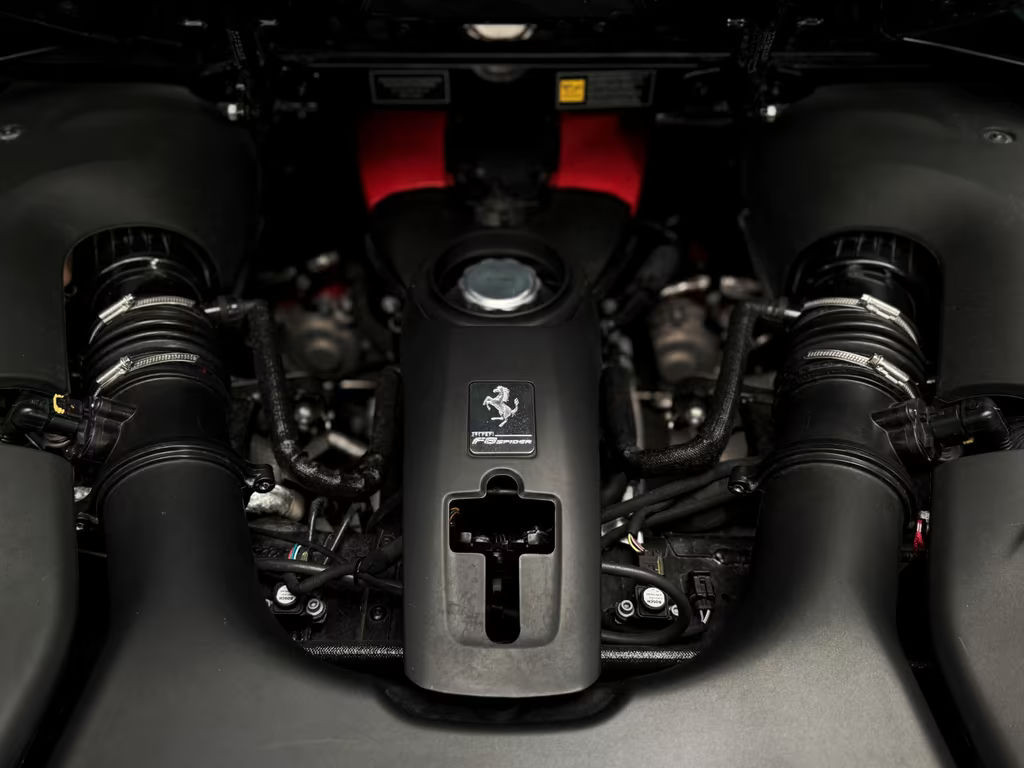Ferrari F8