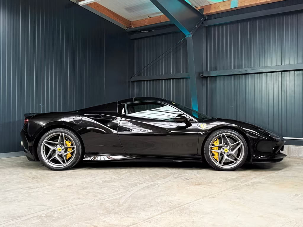 Ferrari F8