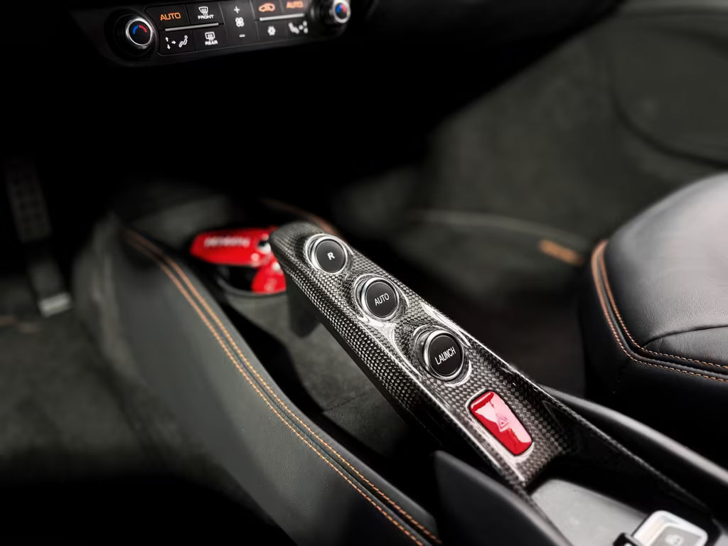 Ferrari F8