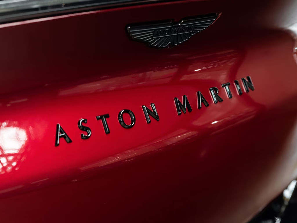 Aston Martin DBX