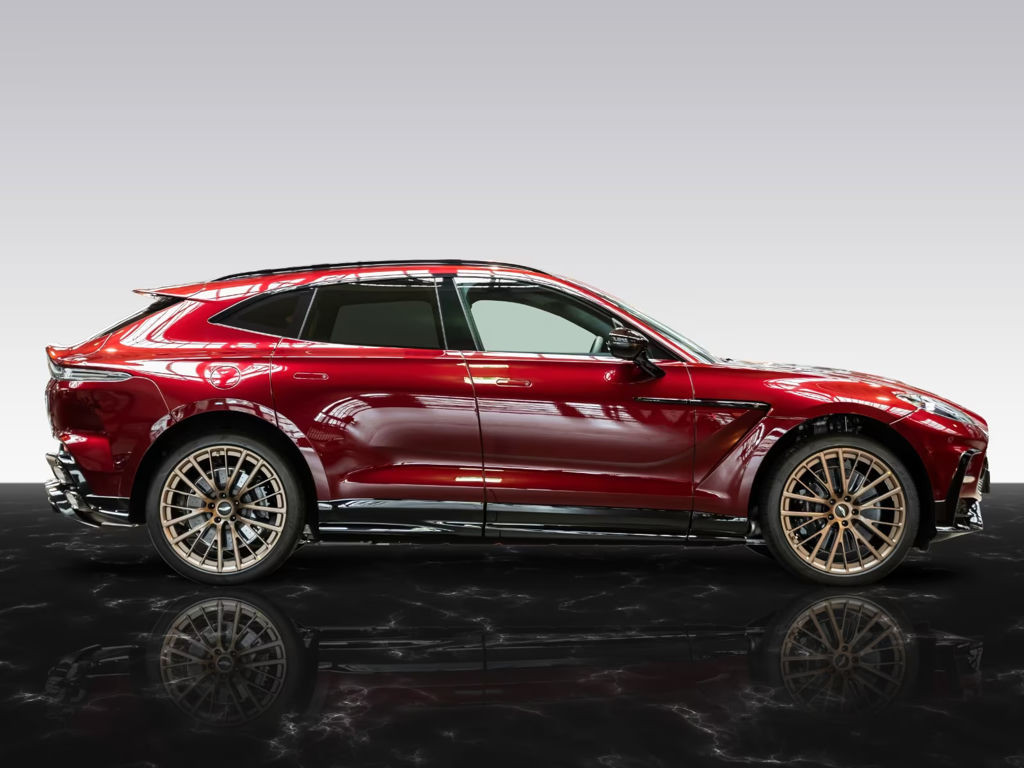 Aston Martin DBX