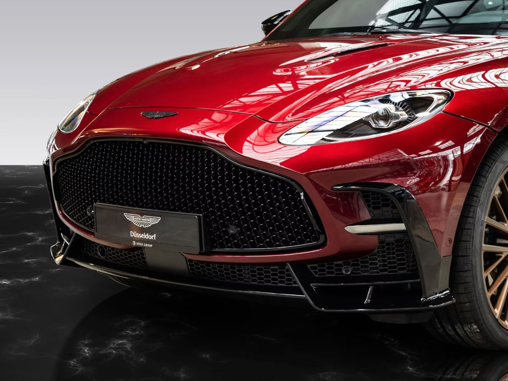 Aston Martin DBX