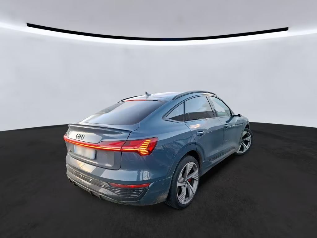 Audi Q8 e-tron