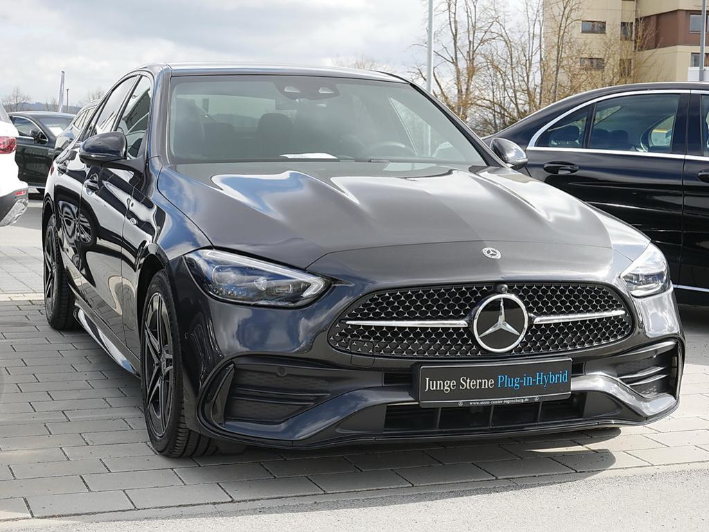 Mercedes-Benz C-Klasse C 300 4MATIC AMG Line Sedan
