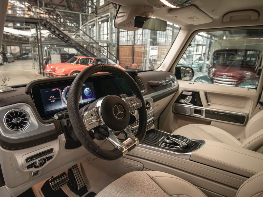 Mercedes-Benz G-Klasse