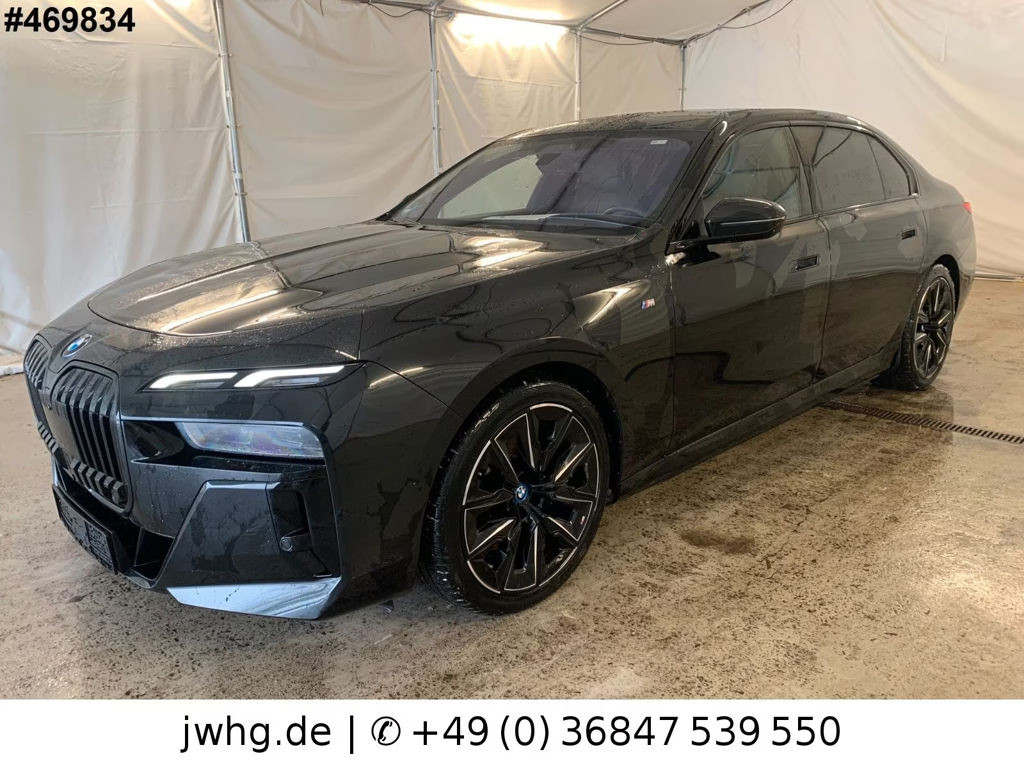 BMW i7 M-Sport Sedan
