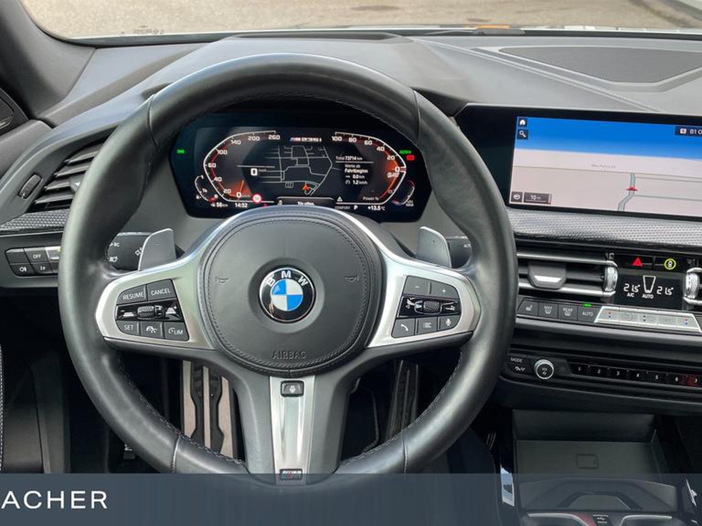 BMW M235