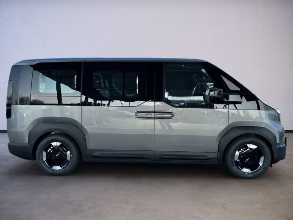 Kia PV5 Passenger