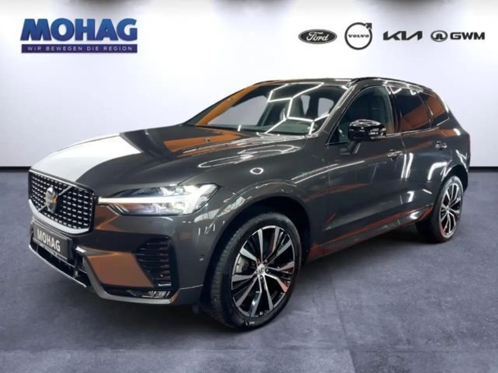 Volvo XC60 Plus Dark