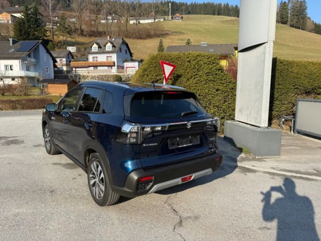 Suzuki S-Cross