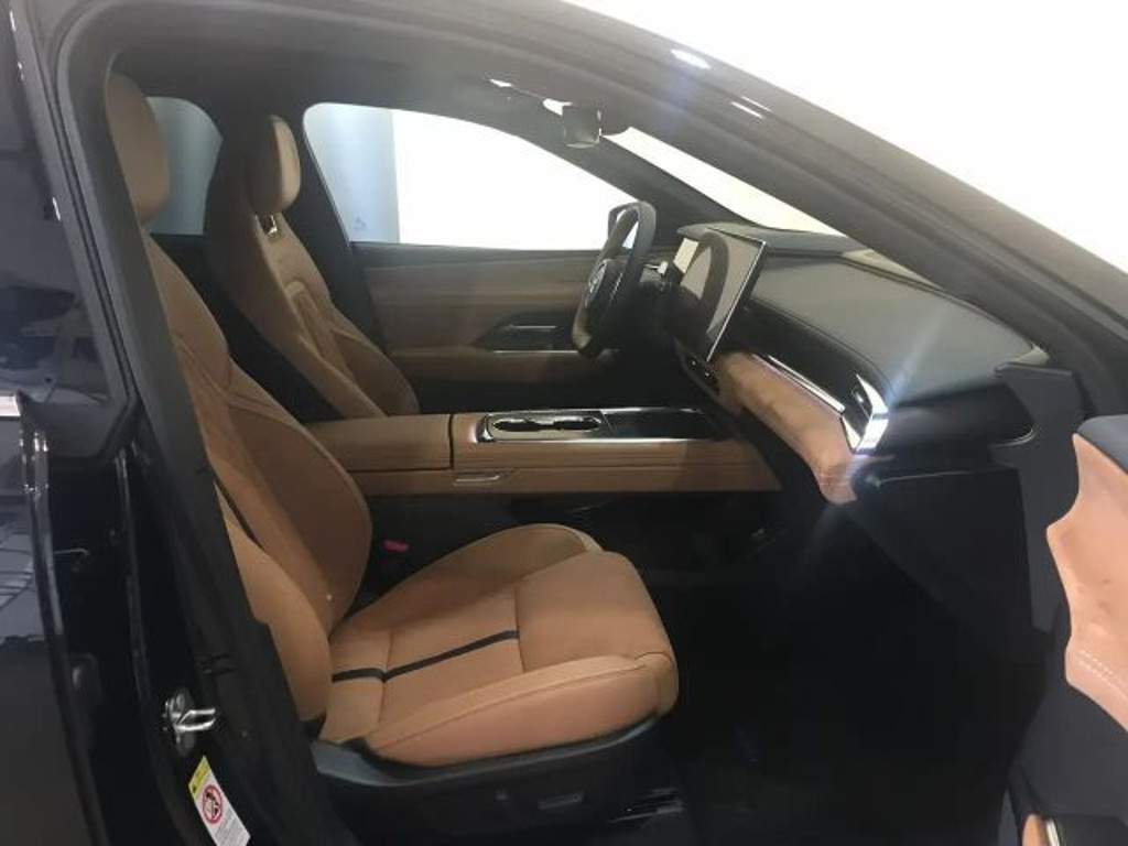 Mazda 6e
