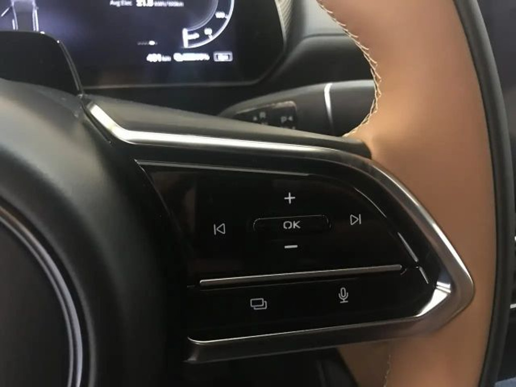 Mazda 6e