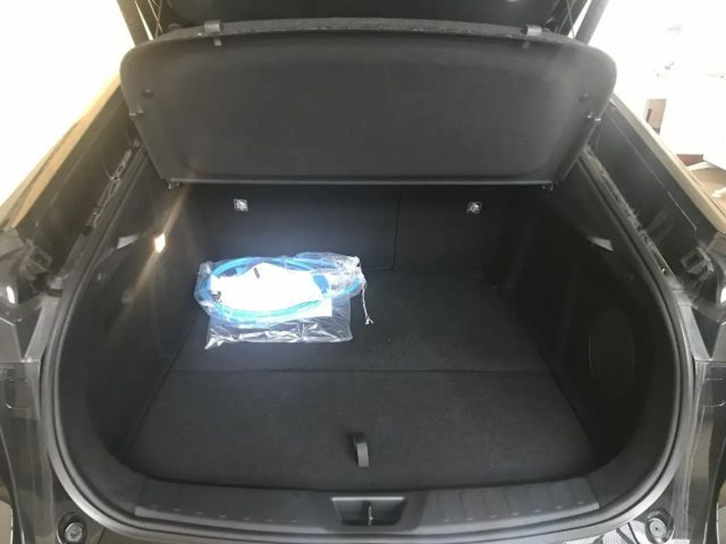 Mazda 6e