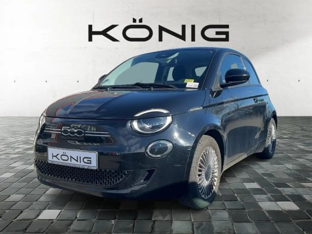 Fiat 500e Basis Komfortpaket Kamera PDC SHZ Klima