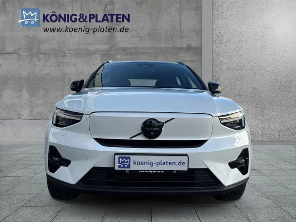 Volvo EX40