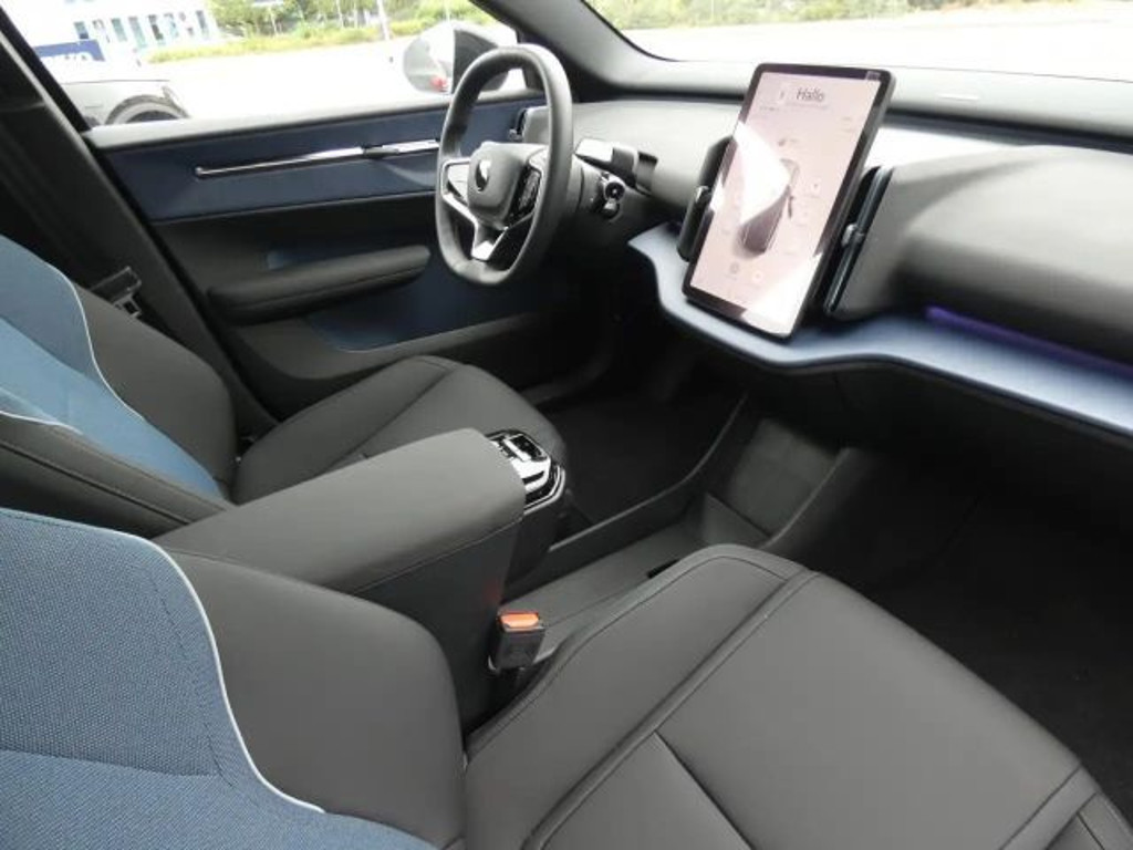 Volvo EX30