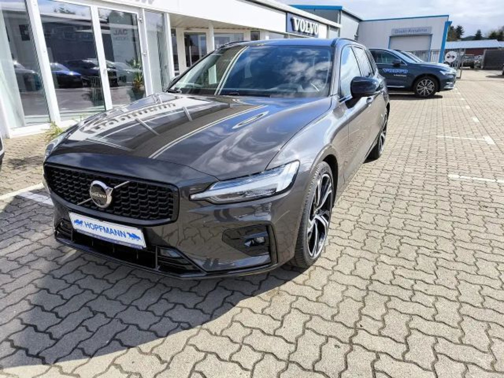 Volvo V60 Plus Dark