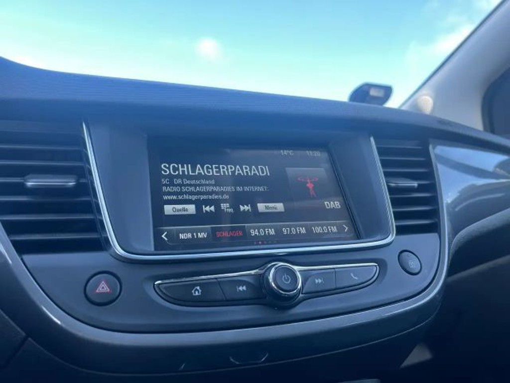 Opel Crossland X