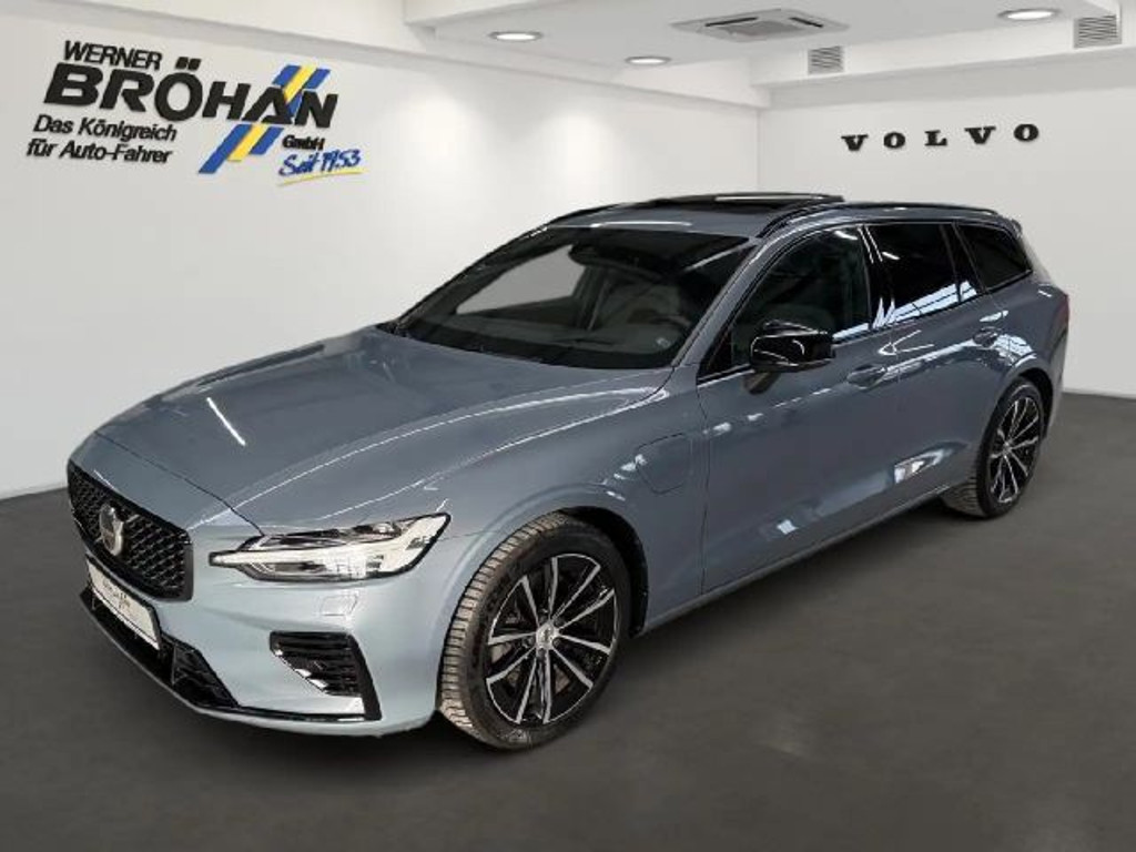 Volvo V60 AWD Hybrid Recharge Ultimate Dark