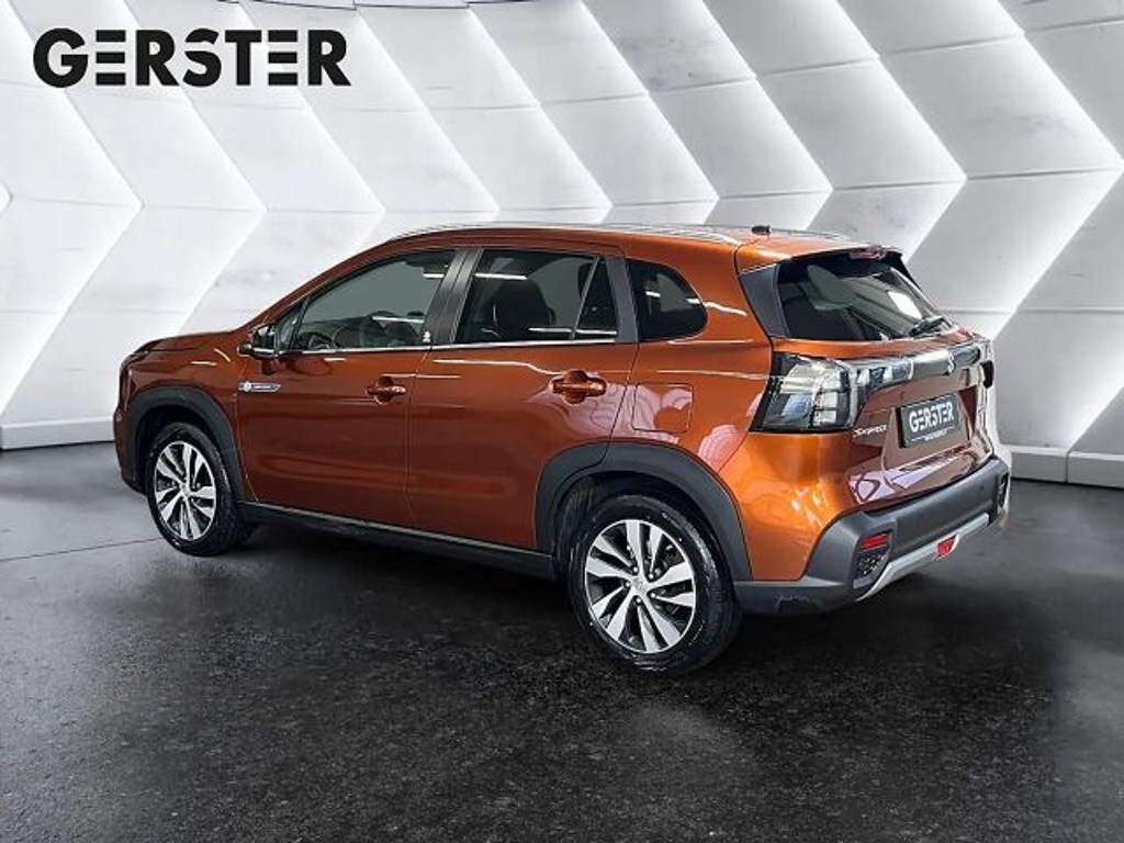 Suzuki S-Cross