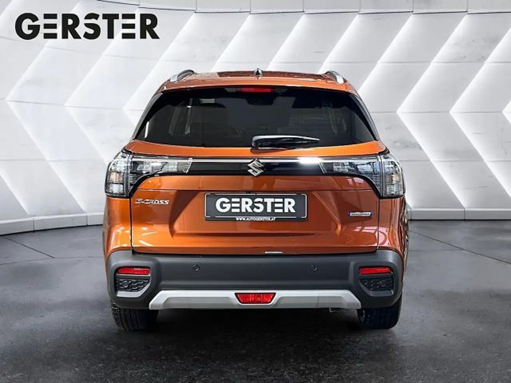 Suzuki S-Cross