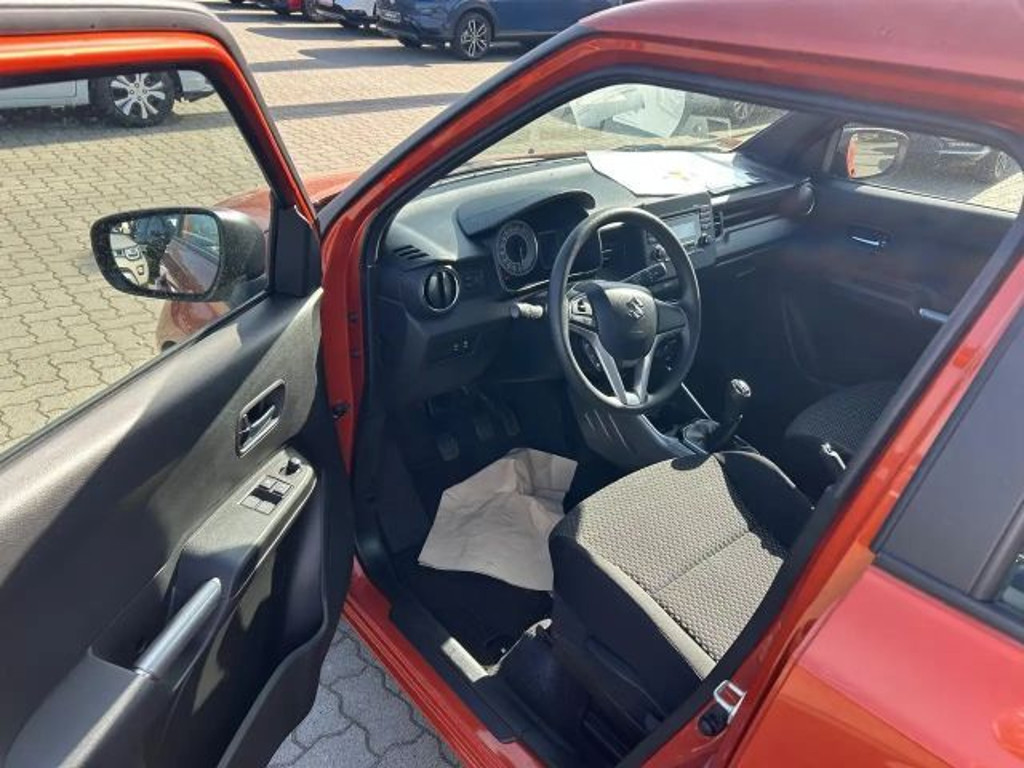 Suzuki Ignis