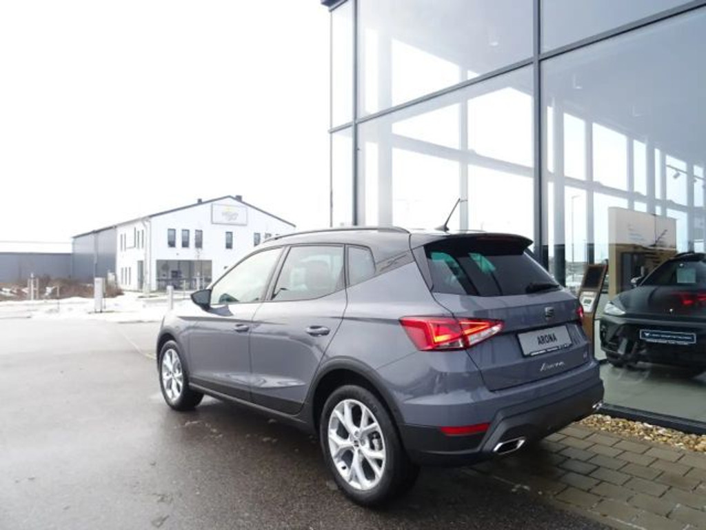 Seat Arona