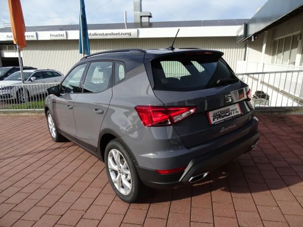 Seat Arona