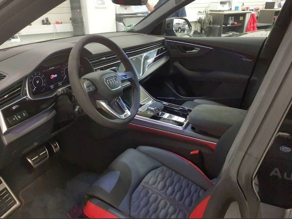 Audi RS Q8