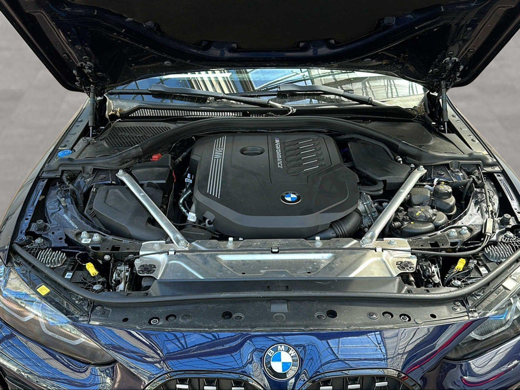 BMW M440