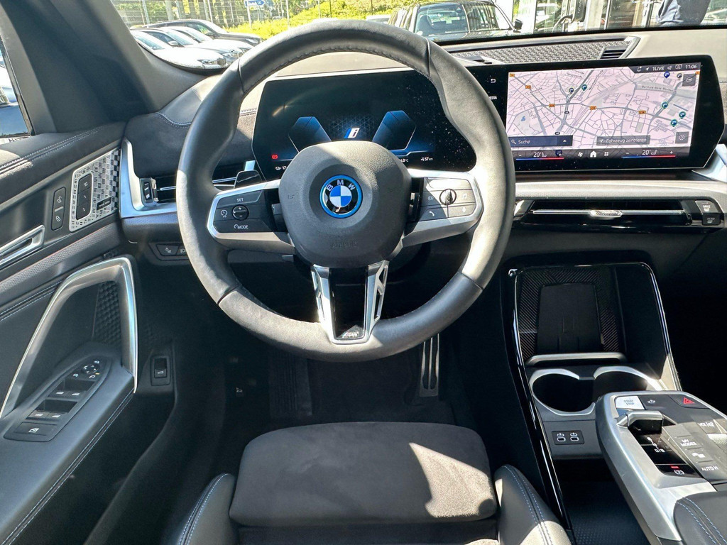 BMW iX2