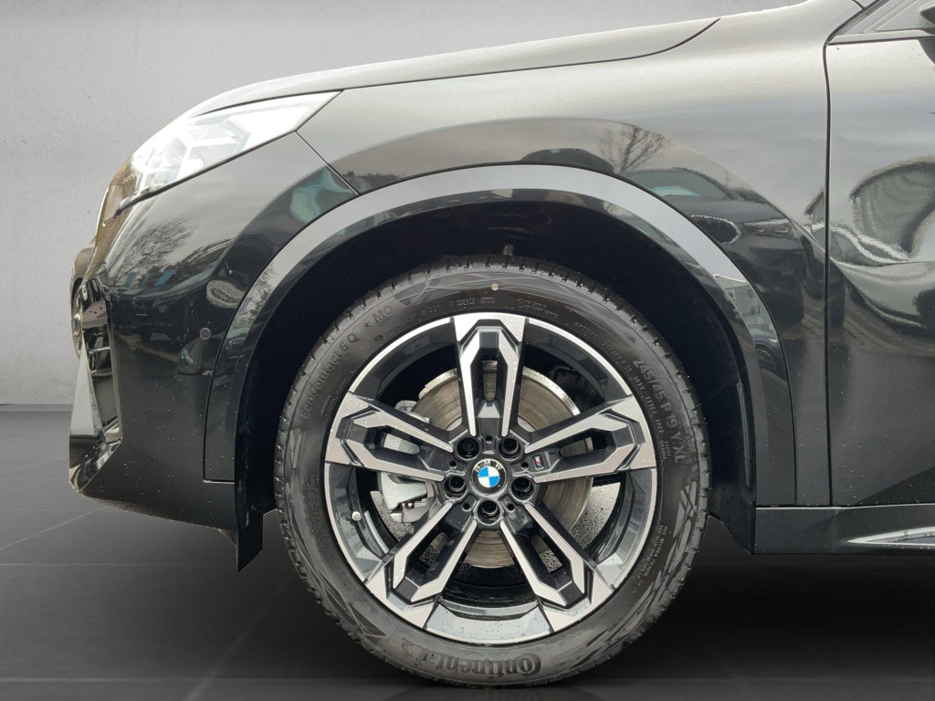 BMW iX2