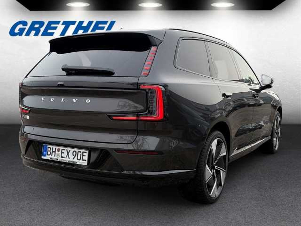 Volvo EX90