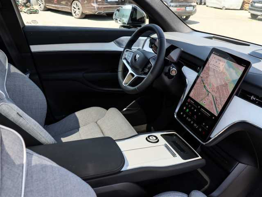 Volvo EX90
