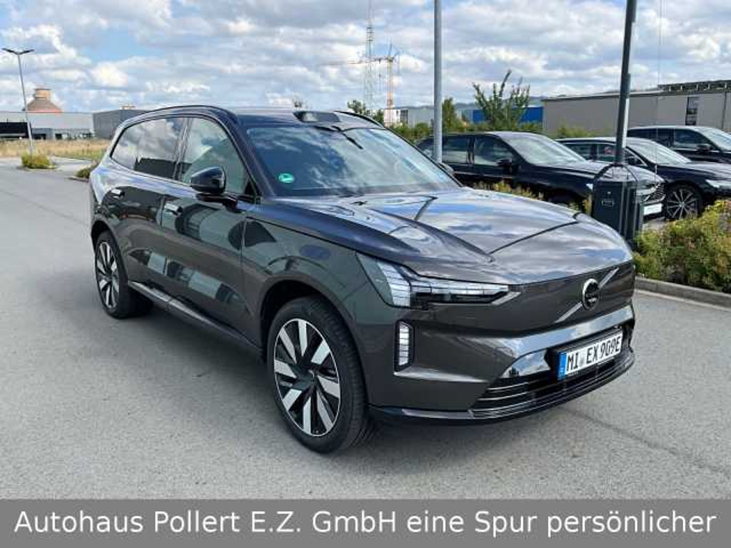 Volvo EX90