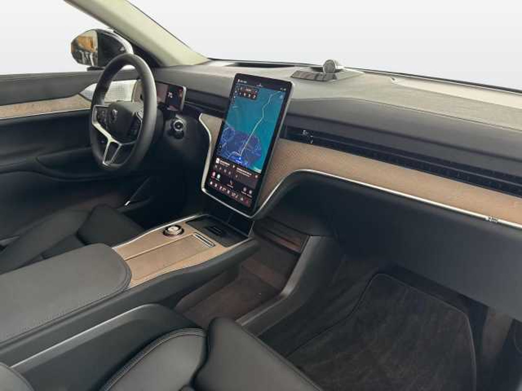 Volvo EX90
