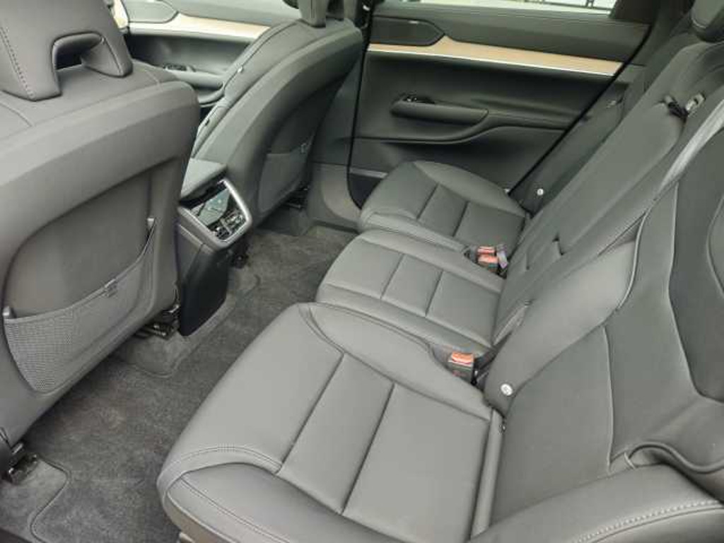 Volvo EX90