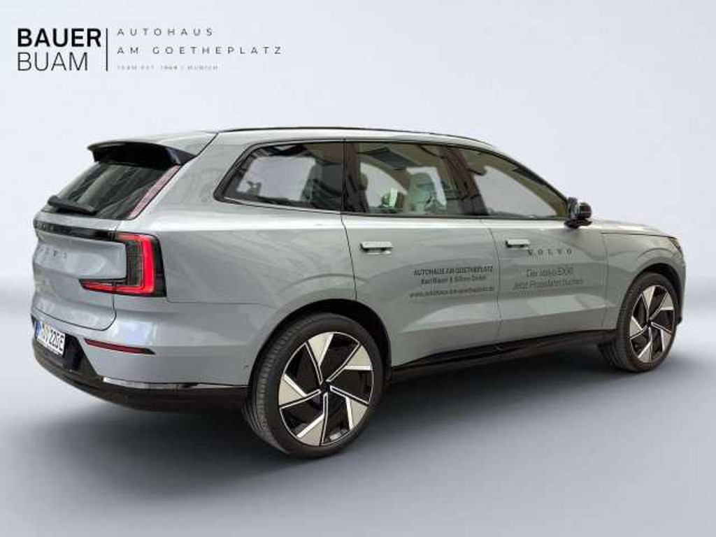 Volvo EX90