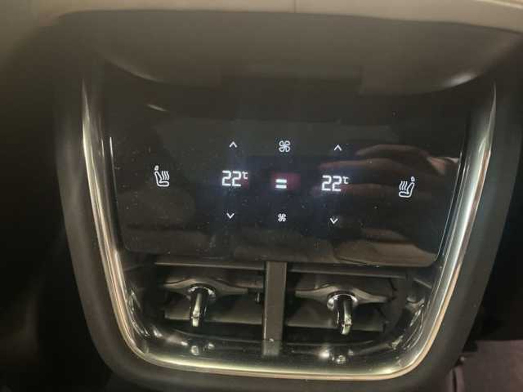 Volvo EX90