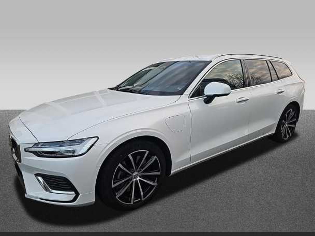 Volvo V60 AWD T6 Recharge Core