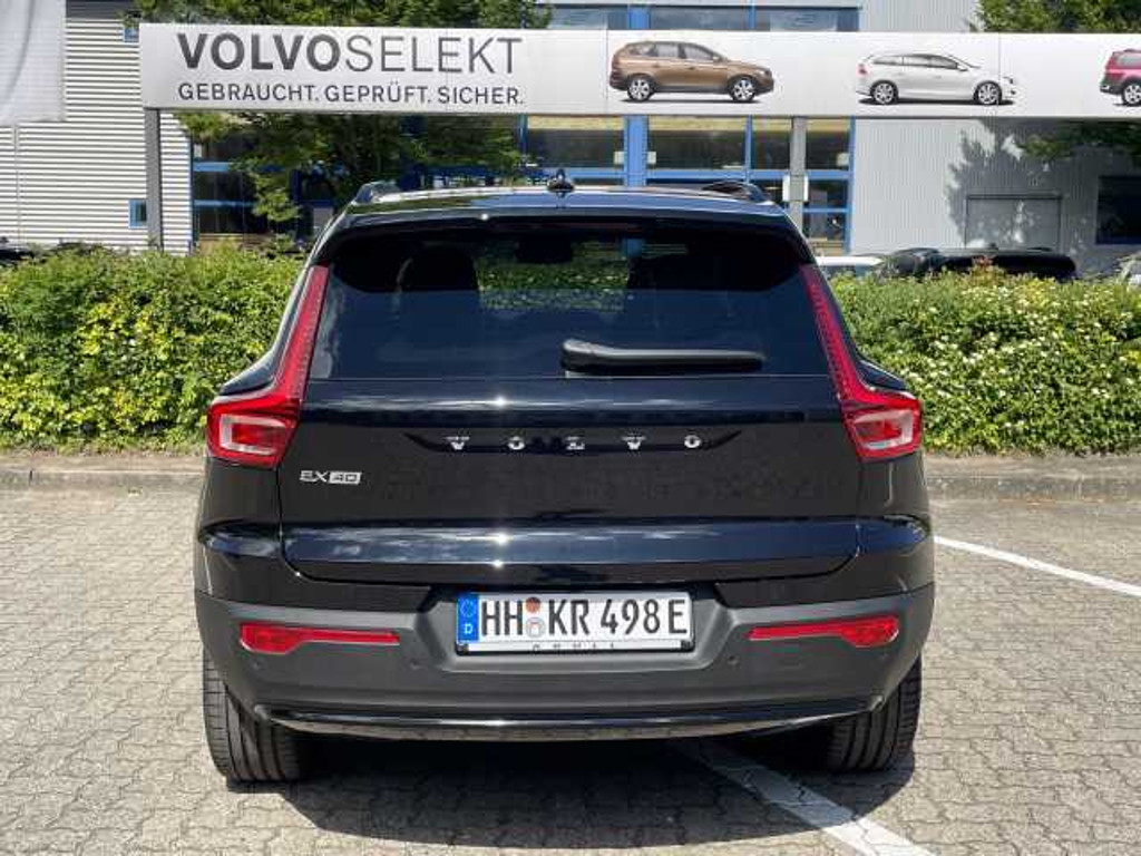 Volvo EX40