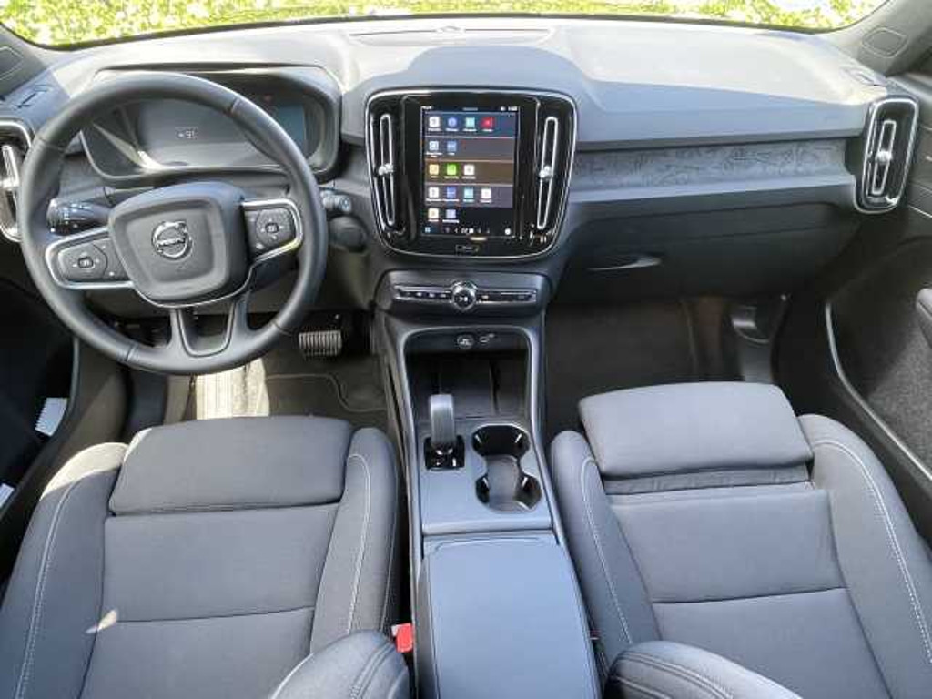 Volvo EX40