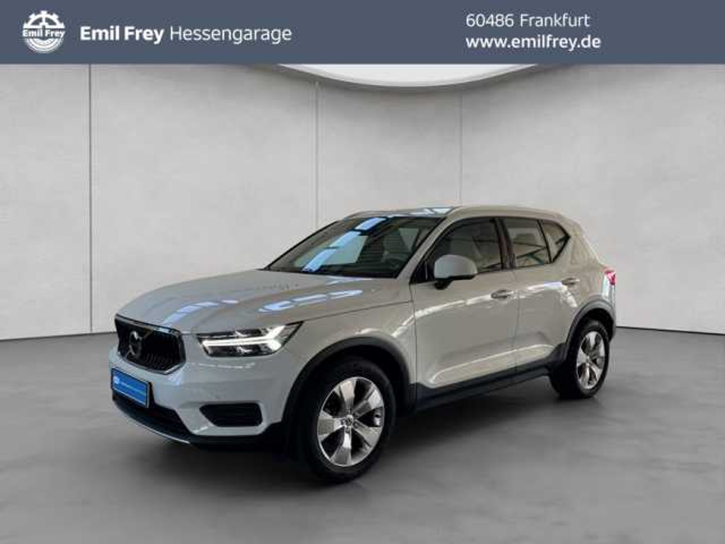 Volvo XC40 Momentum