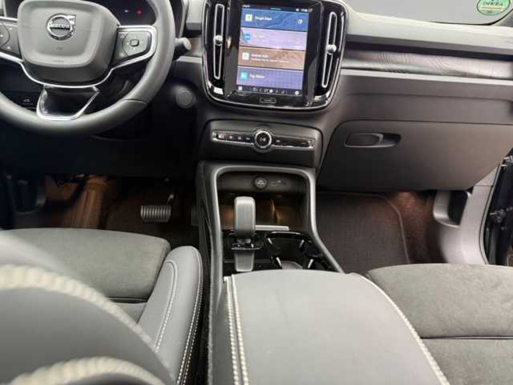 Volvo C40