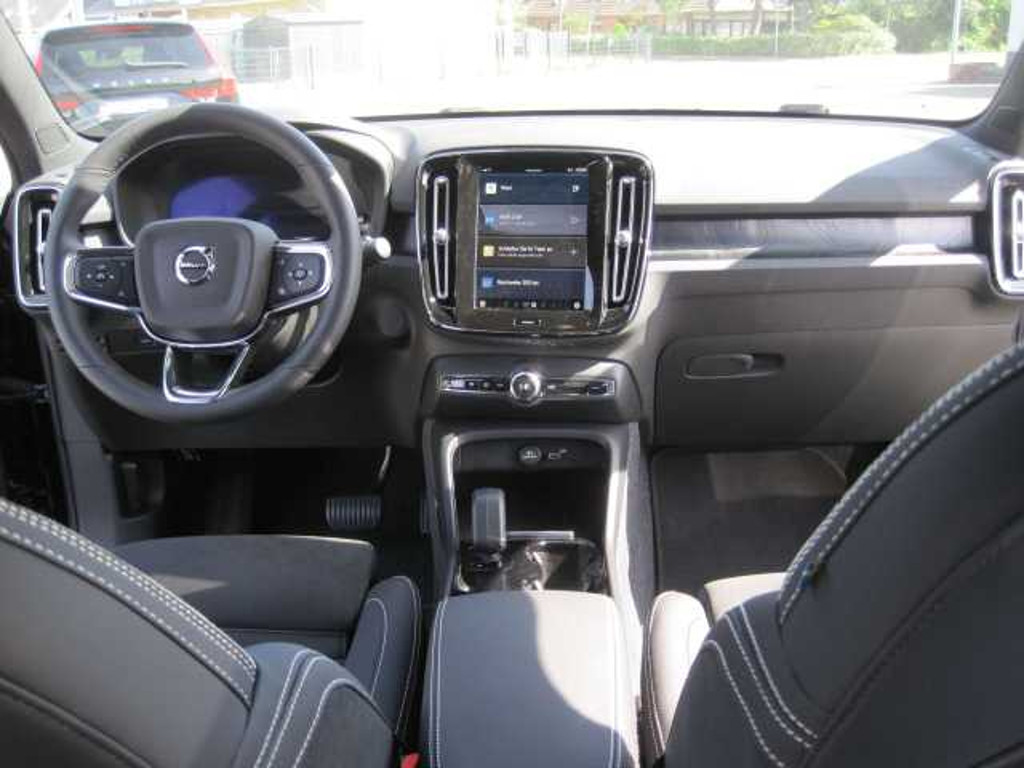 Volvo C40