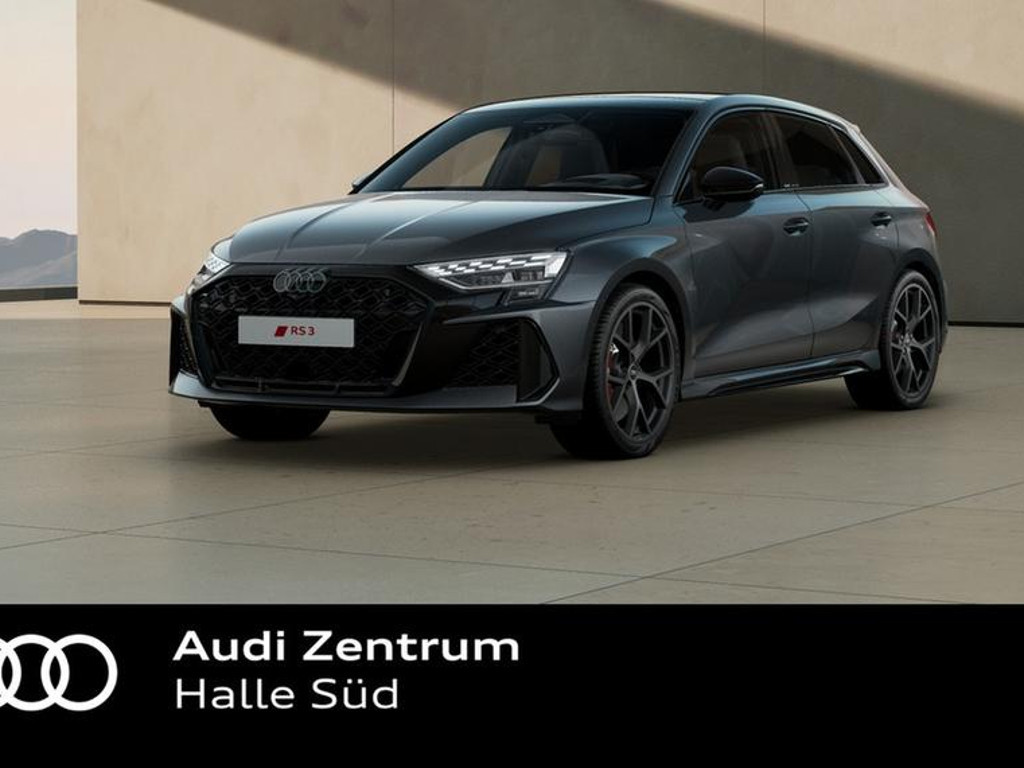 Audi RS3 Sportback Sedan S-Tronic