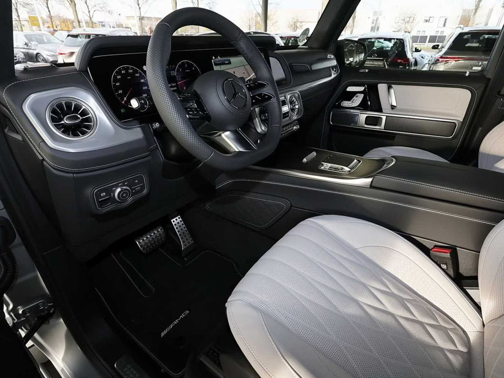 Mercedes-Benz G-Klasse