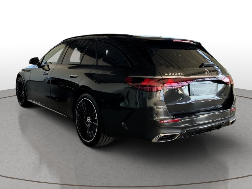 Mercedes-Benz E-Klasse E 300 4MATIC AMG Line E 300 de
