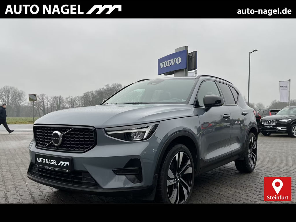 Volvo XC40 Plus Dark