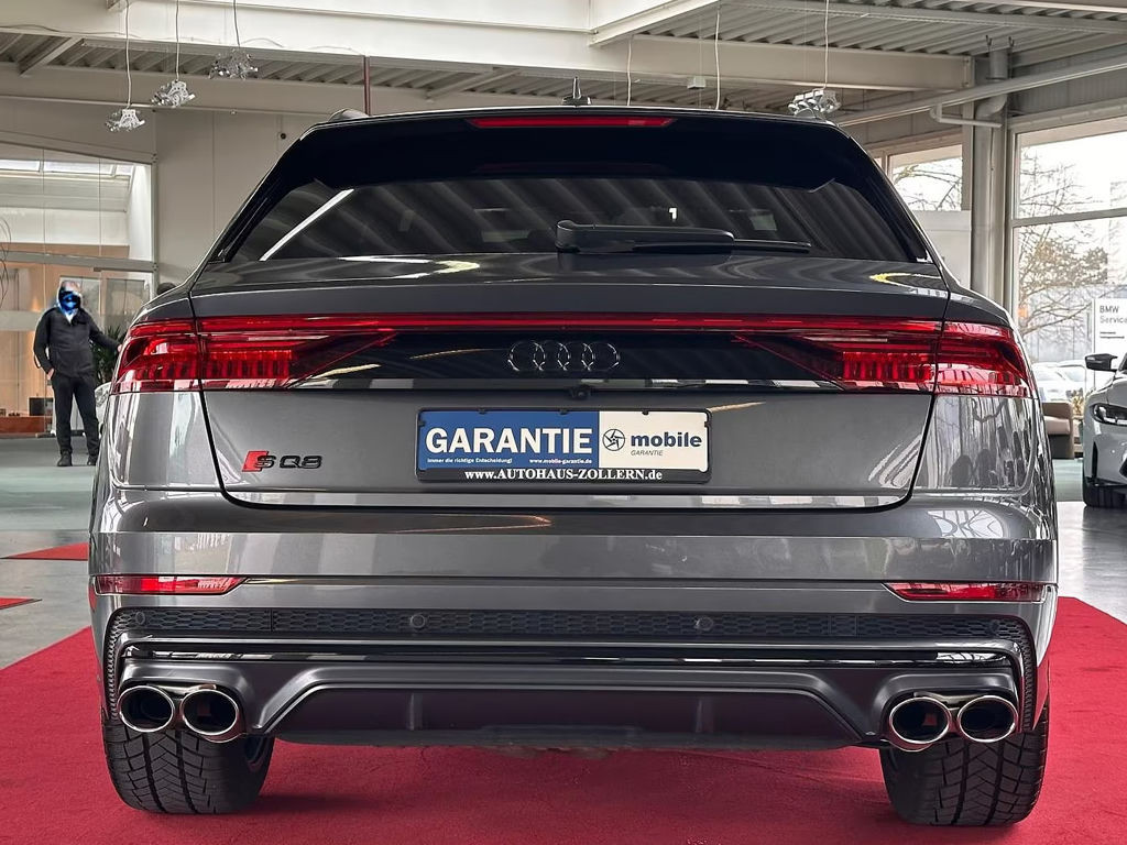 Audi SQ8